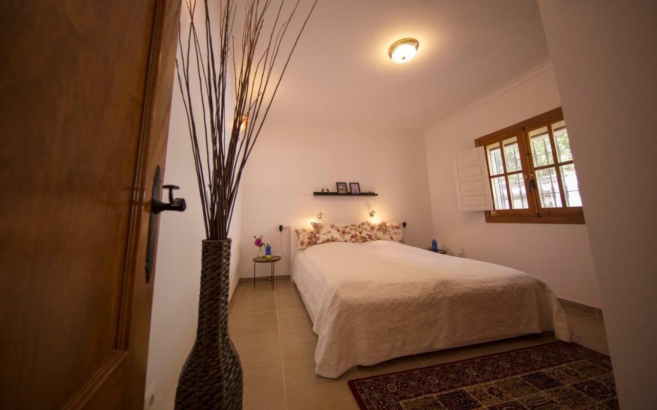 Casa-B Bed & Breakfast, Adults Recommended Cómpeta Екстериор снимка